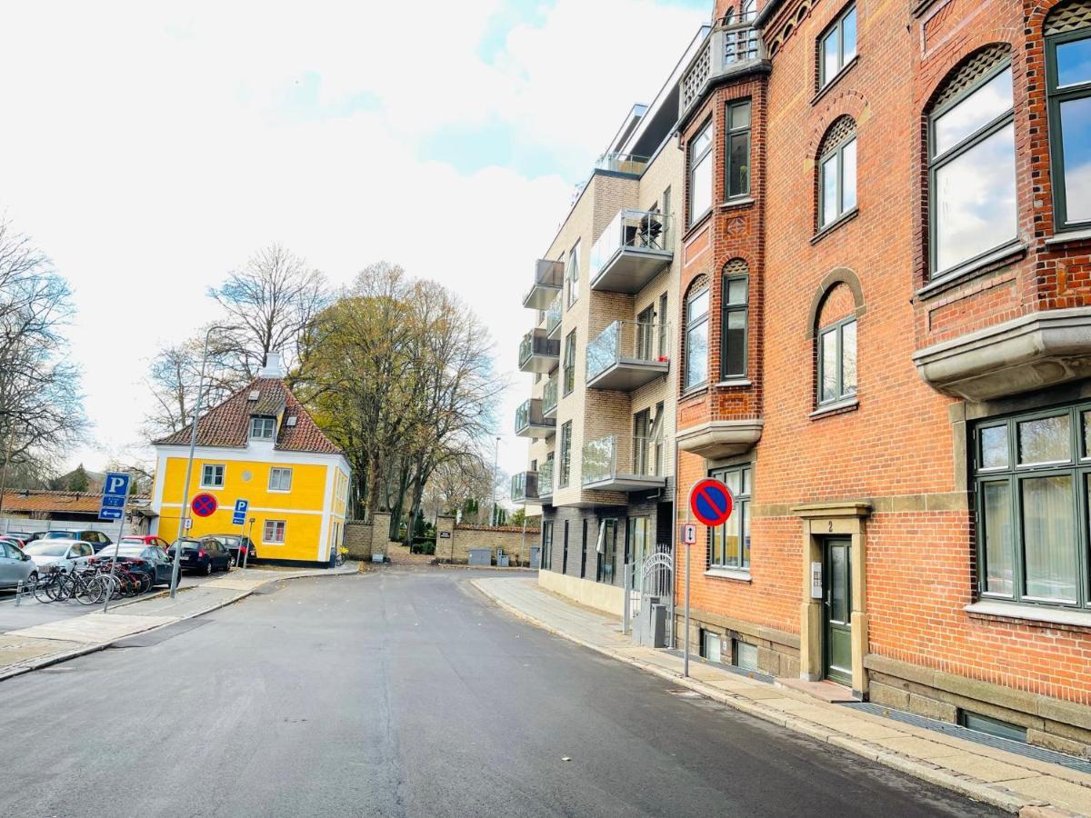 Aday - Central Cozy And Bright Apartment Aalborg Exterior photo